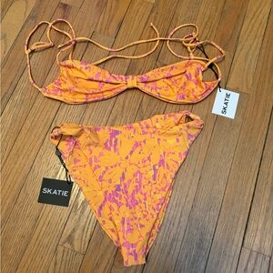 NWT SKATIE SWIM BIKINI SIZE M